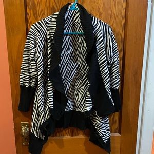 Heavy zebra shirt L